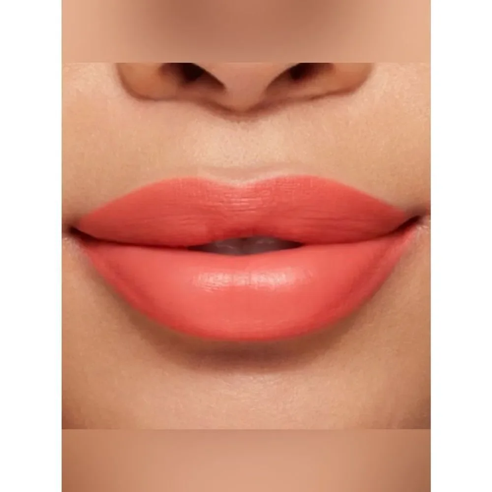 Kylie Cosmetics Matte Lipstick – Shade 209 “Summer Somewhere” (Women)